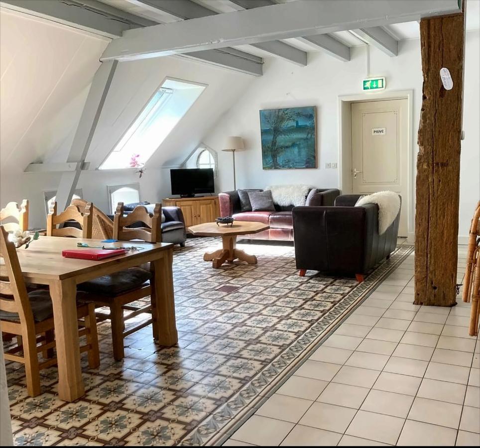 Appartement Met Eigen Sauna En Sport-En Spelruimte Ee Exteriér fotografie